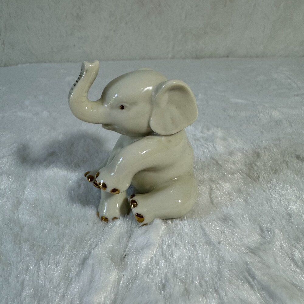 Lenox Handcrafted Porcelain Elephant Figurine With Gold Accents Trunk Up